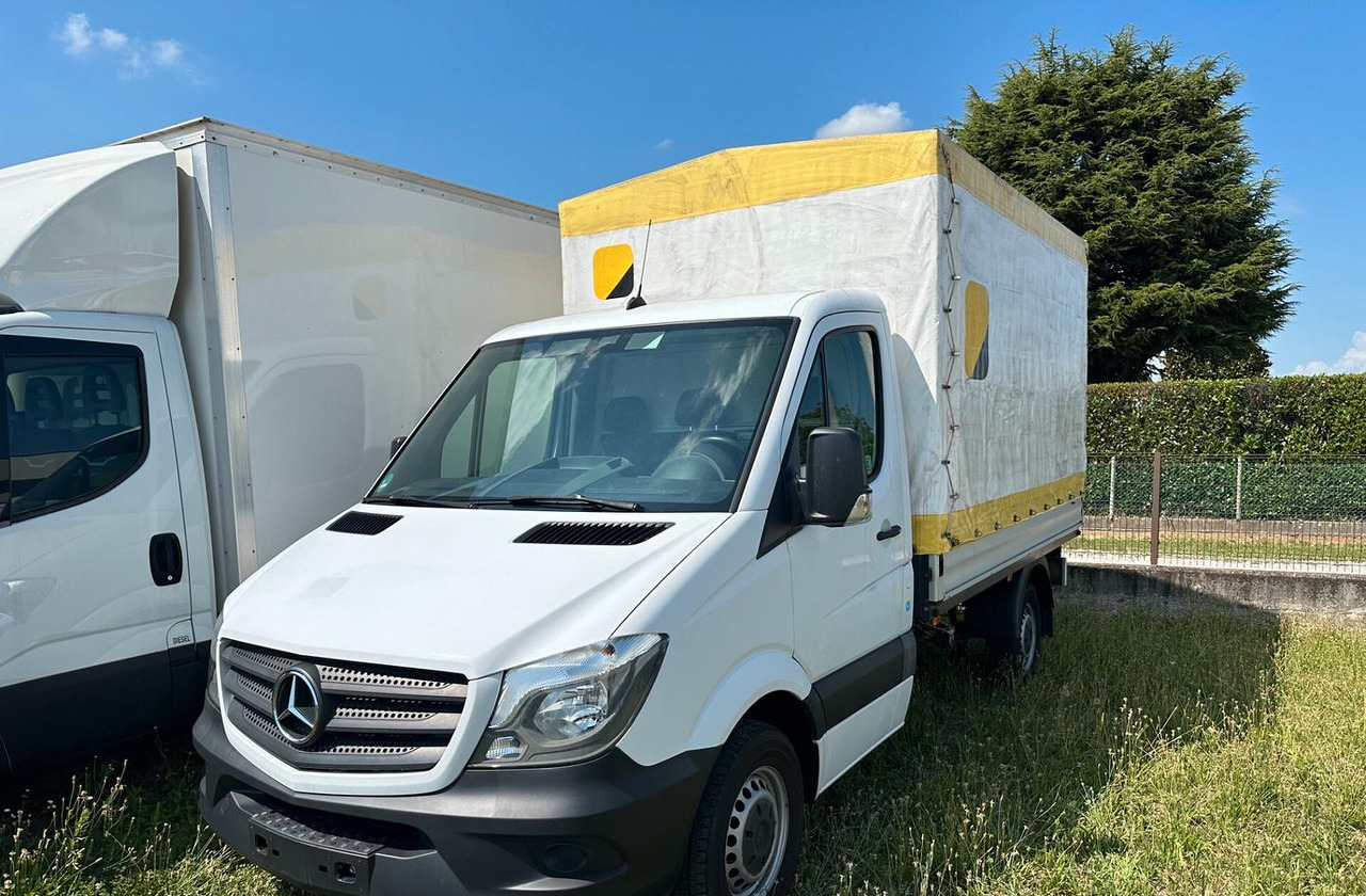 Mercedes Benz 211 centina euro 6 - Dostavno vozilo s ponjavo: slika 1 Mercedes Benz 211 centina euro 6 - Dostavno vozilo s ponjavo: slika 1