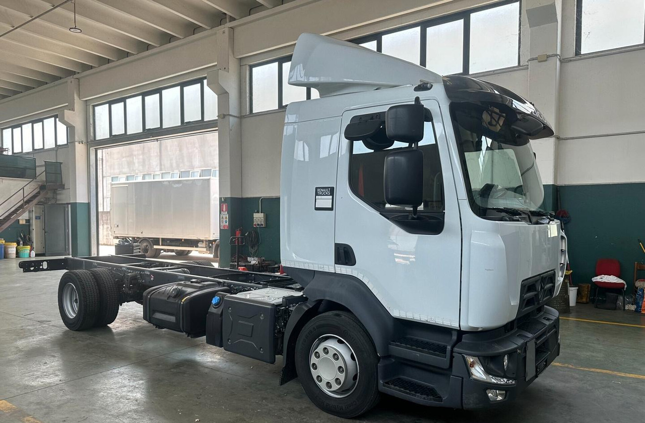 RENAULT MIDLIM D13.250 AUTOTELAIO CABINA LETTO EUR - Tovornjak-šasija: slika 1 RENAULT MIDLIM D13.250 AUTOTELAIO CABINA LETTO EUR - Tovornjak-šasija: slika 1