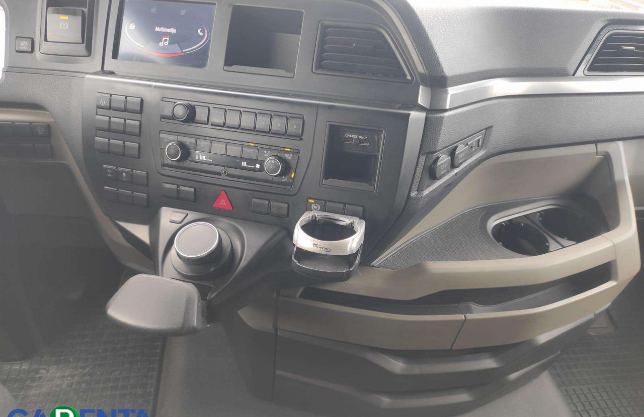 Vlačilec MAN TGX 18.470: slika 10
