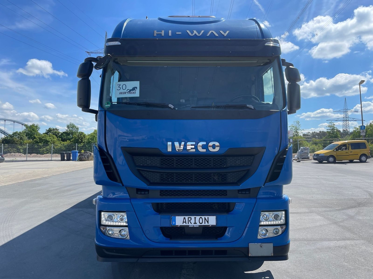 Iveco Stralis 420 Koffer/Thermoisoliert/LBW/NLA/AC/EU6 - Tovornjak zabojnik: slika 2 Iveco Stralis 420 Koffer/Thermoisoliert/LBW/NLA/AC/EU6 - Tovornjak zabojnik: slika 2
