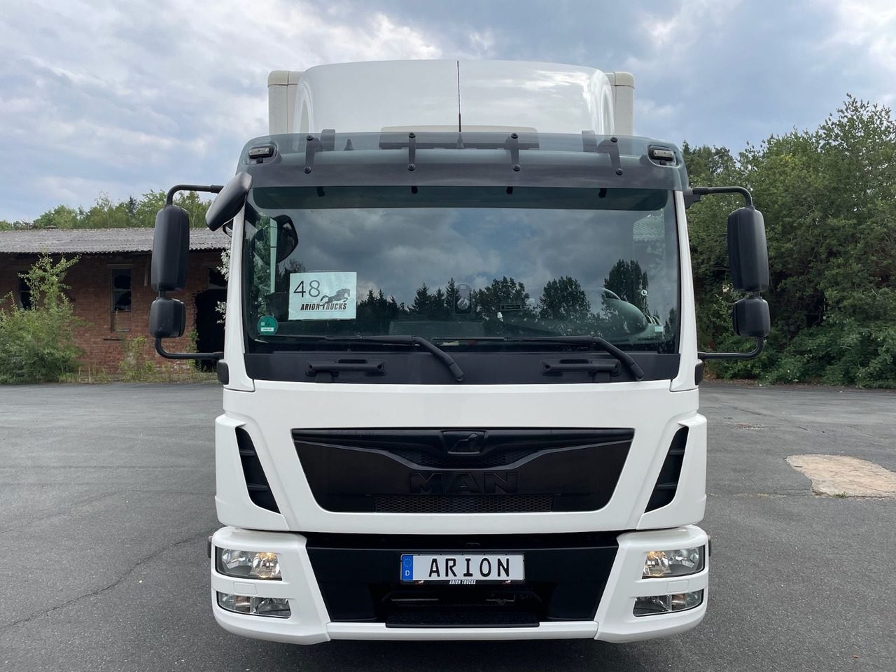 MAN TGL 8.190 4x2 BL Koffer/LBW/BÄR/AC/Kamera/EU6d - Dostavno vozilo z zabojnikom: slika 2 MAN TGL 8.190 4x2 BL Koffer/LBW/BÄR/AC/Kamera/EU6d - Dostavno vozilo z zabojnikom: slika 2