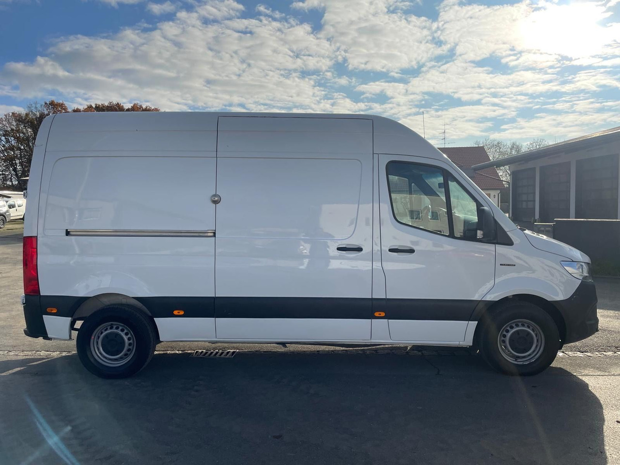 Furgon, Električno dostavno vozilo Mercedes-Benz eSprinter L2H2 Kastenwagen/47KW/AC/Kamera: slika 9 Furgon, Električno dostavno vozilo Mercedes-Benz eSprinter L2H2 Kastenwagen/47KW/AC/Kamera: slika 9