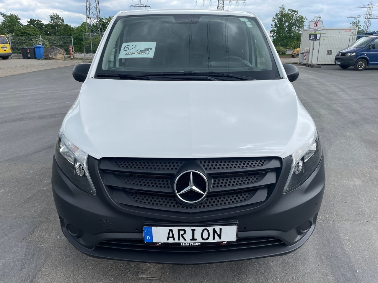 Mercedes-Benz eVito 111 Kastenwagen lang/Kamera/AC/70kW/3Sitze - Mali kombi, Električno dostavno vozilo: slika 2 Mercedes-Benz eVito 111 Kastenwagen lang/Kamera/AC/70kW/3Sitze - Mali kombi, Električno dostavno vozilo: slika 2