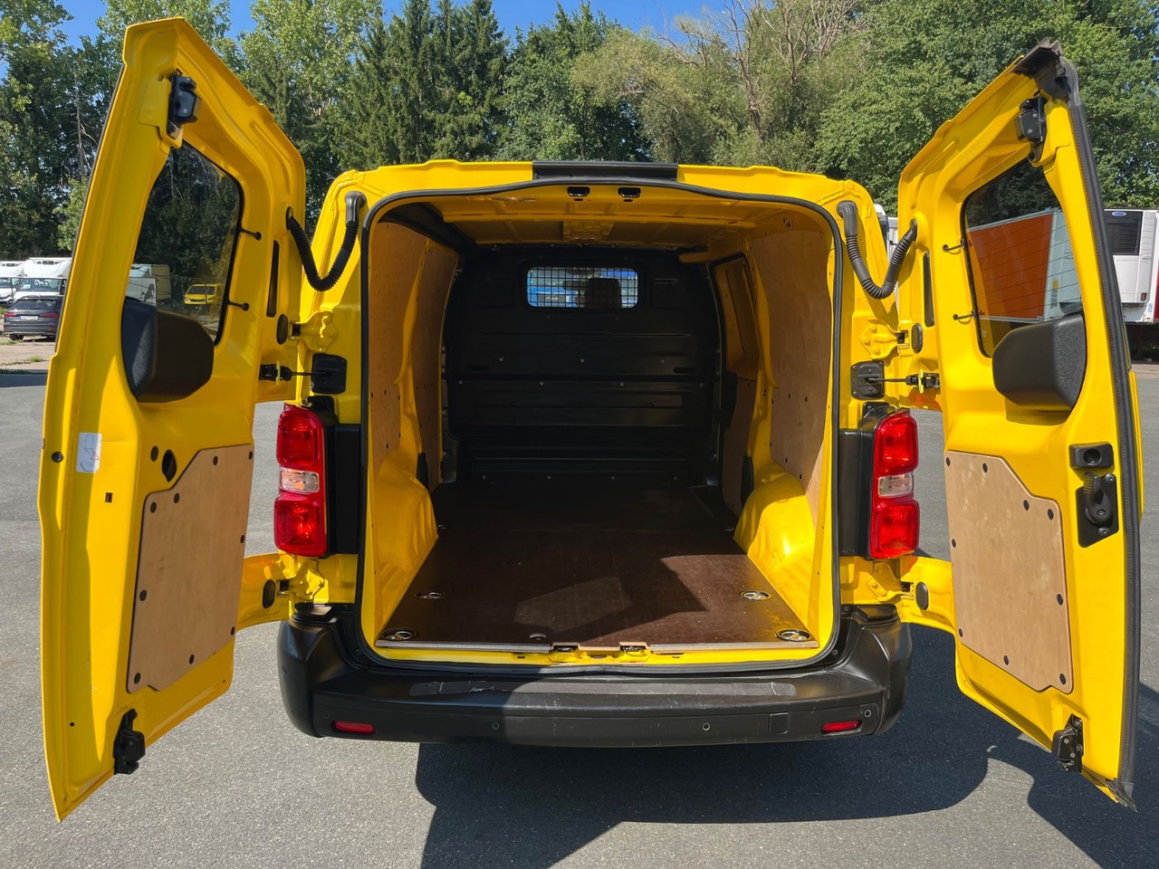 Peugeot Expert Box Pro L3 / 2.0 Blue HDI / More units - Mali kombi: slika 5 Peugeot Expert Box Pro L3 / 2.0 Blue HDI / More units - Mali kombi: slika 5