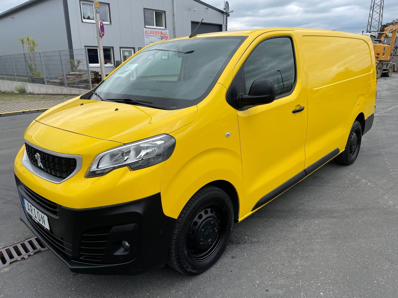 Peugeot Expert Kasten Pro L3/2.0 BlueHDI/AC/15xVerfügbar - Mali kombi: slika 3 Peugeot Expert Kasten Pro L3/2.0 BlueHDI/AC/15xVerfügbar - Mali kombi: slika 3