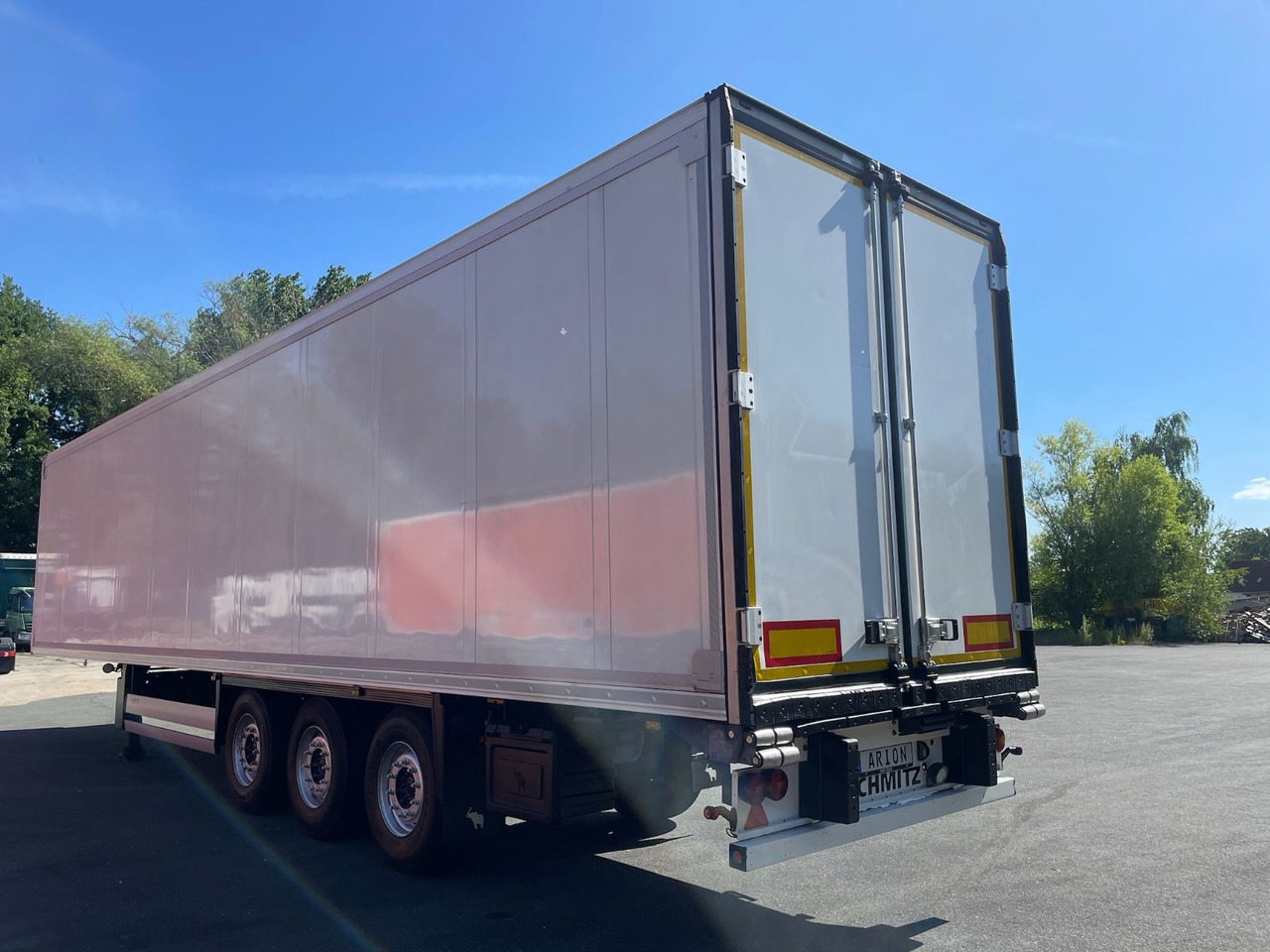 Schmitz Cargobull SCB*S3B /TÜV04-26 /2195h / Multi-Temp/13,4m - Polprikolica hladilnik: slika 5 Schmitz Cargobull SCB*S3B /TÜV04-26 /2195h / Multi-Temp/13,4m - Polprikolica hladilnik: slika 5