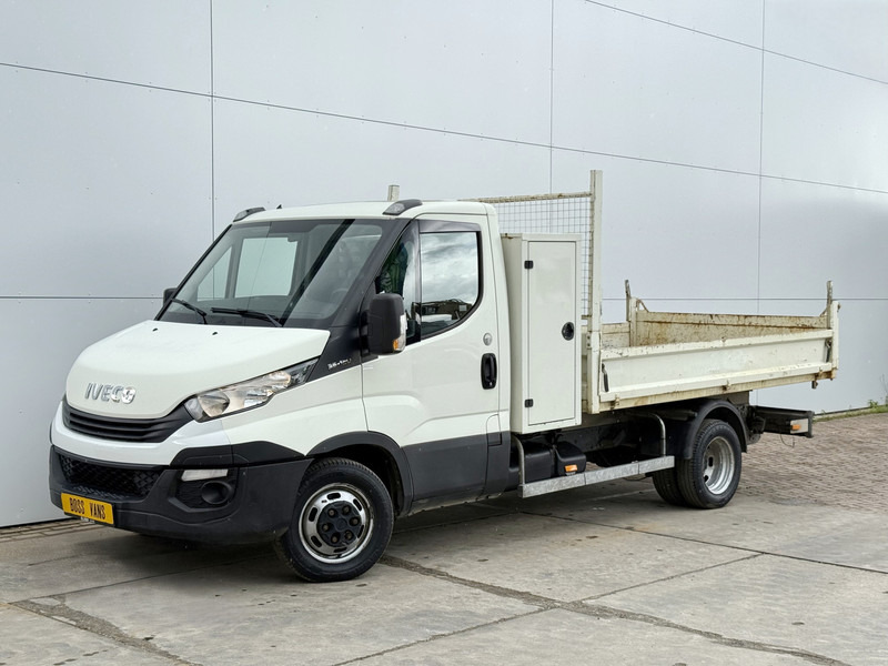 Iveco Daily 35C12 2.3 Kipper Dubbellucht 3.5t Trekhaak Airco Cruise Control Lucht geveerde stoel - Dostavno vozilo prekucnik: slika 2 Iveco Daily 35C12 2.3 Kipper Dubbellucht 3.5t Trekhaak Airco Cruise Control Lucht geveerde stoel - Dostavno vozilo prekucnik: slika 2