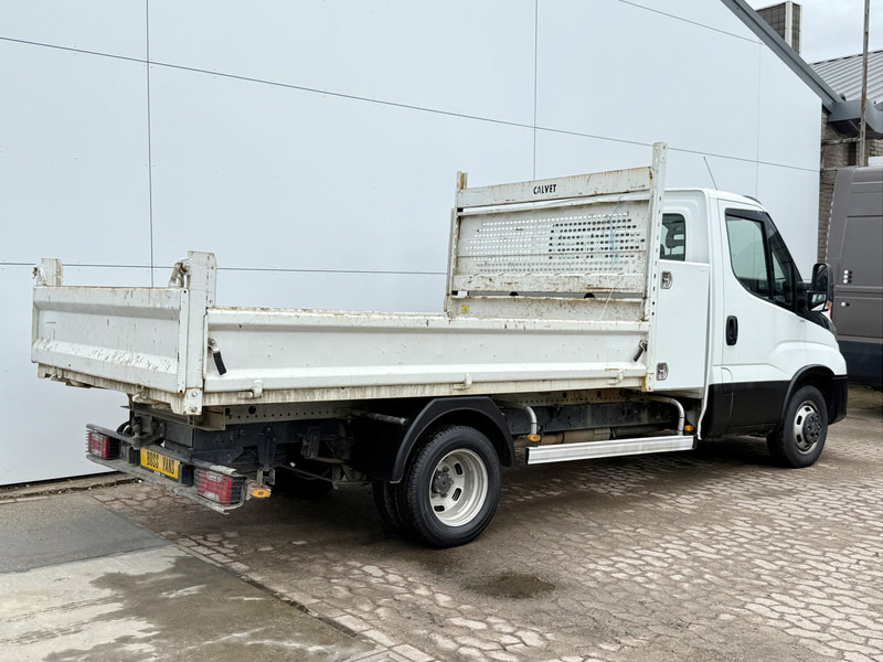 Iveco Daily 35C12 2.3 L3 Kipper Dubbellucht 3.5t Trekhaak Airco Cruise Control Lucht Geveerde Stoel - Dostavno vozilo prekucnik: slika 4 Iveco Daily 35C12 2.3 L3 Kipper Dubbellucht 3.5t Trekhaak Airco Cruise Control Lucht Geveerde Stoel - Dostavno vozilo prekucnik: slika 4