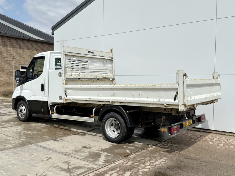 Iveco Daily 35C12 2.3 L3 Kipper Dubbellucht 3.5t Trekhaak Airco Cruise Control Lucht Geveerde Stoel - Dostavno vozilo prekucnik: slika 3 Iveco Daily 35C12 2.3 L3 Kipper Dubbellucht 3.5t Trekhaak Airco Cruise Control Lucht Geveerde Stoel - Dostavno vozilo prekucnik: slika 3