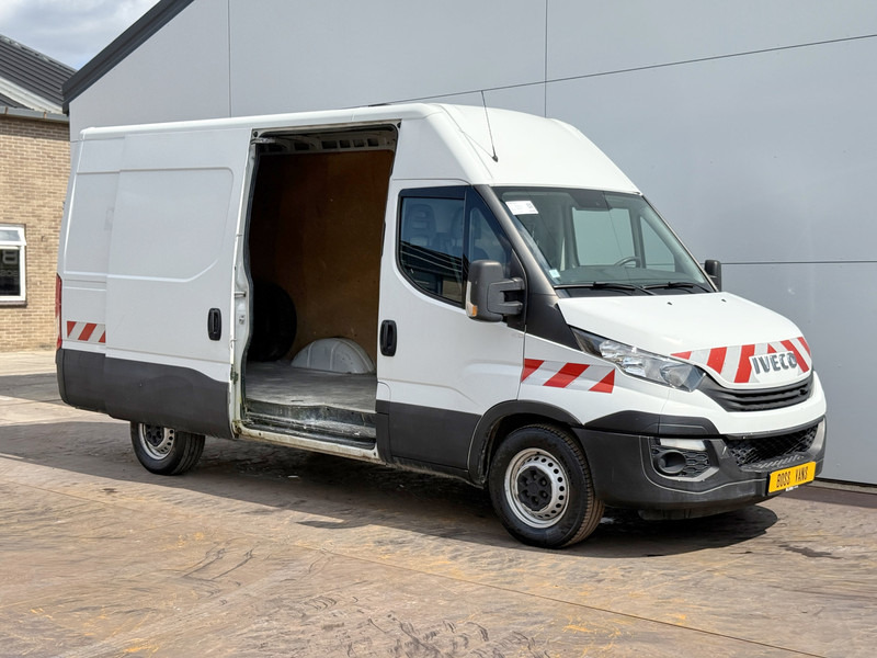 Iveco Daily 35S14 2.3 L2H2 Cruise Control Climate Control 3.5t Trekhaak Lucht geveerde stoel - Furgon: slika 5 Iveco Daily 35S14 2.3 L2H2 Cruise Control Climate Control 3.5t Trekhaak Lucht geveerde stoel - Furgon: slika 5