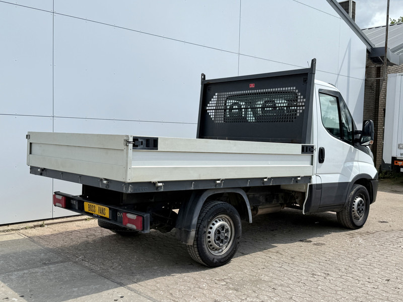 Iveco Daily 35S14 2.3 Open Laadbak Pritische Airco Cruise Control Lucht Geveerde Stoel - Dostavno vozilo s kesonom: slika 3 Iveco Daily 35S14 2.3 Open Laadbak Pritische Airco Cruise Control Lucht Geveerde Stoel - Dostavno vozilo s kesonom: slika 3