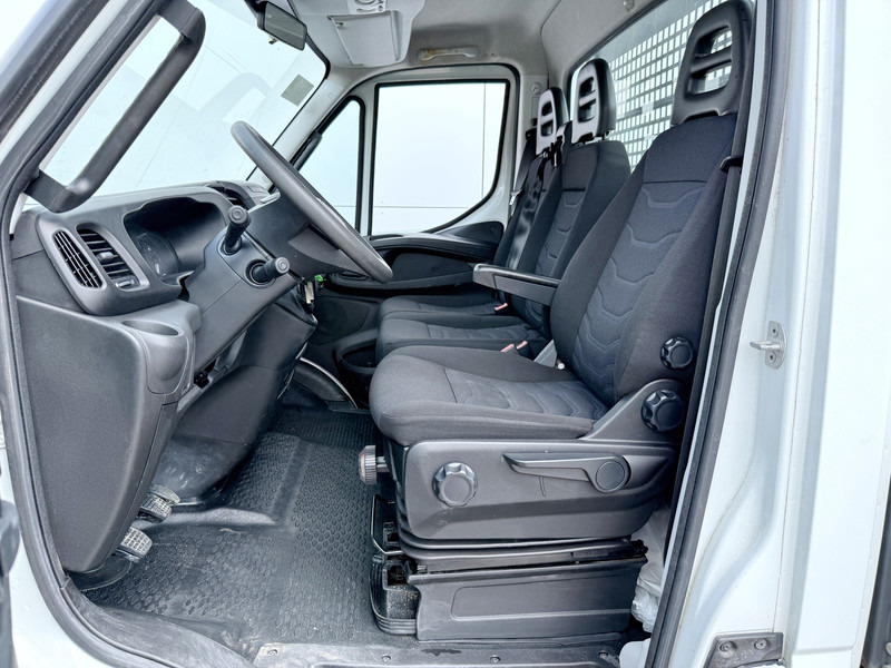Iveco Daily 35S14 2.3 Open Laadbak Pritische Airco Cruise Control Lucht Geveerde Stoel - Dostavno vozilo s kesonom: slika 5 Iveco Daily 35S14 2.3 Open Laadbak Pritische Airco Cruise Control Lucht Geveerde Stoel - Dostavno vozilo s kesonom: slika 5