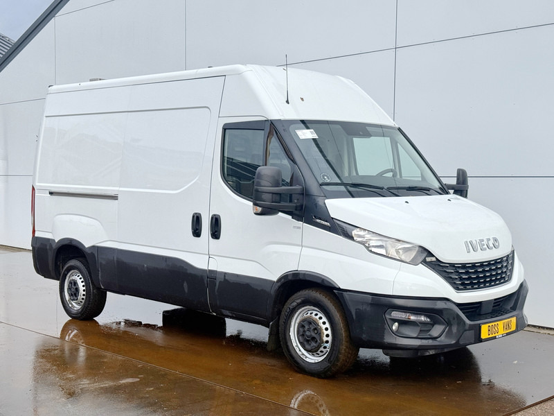 Iveco Daily 35S16 2.3 Automaat L2H2 Airco Adaptieve Cruise Control Standkachel 3.5t Trekhaak Lane Assist - Furgon: slika 4 Iveco Daily 35S16 2.3 Automaat L2H2 Airco Adaptieve Cruise Control Standkachel 3.5t Trekhaak Lane Assist - Furgon: slika 4
