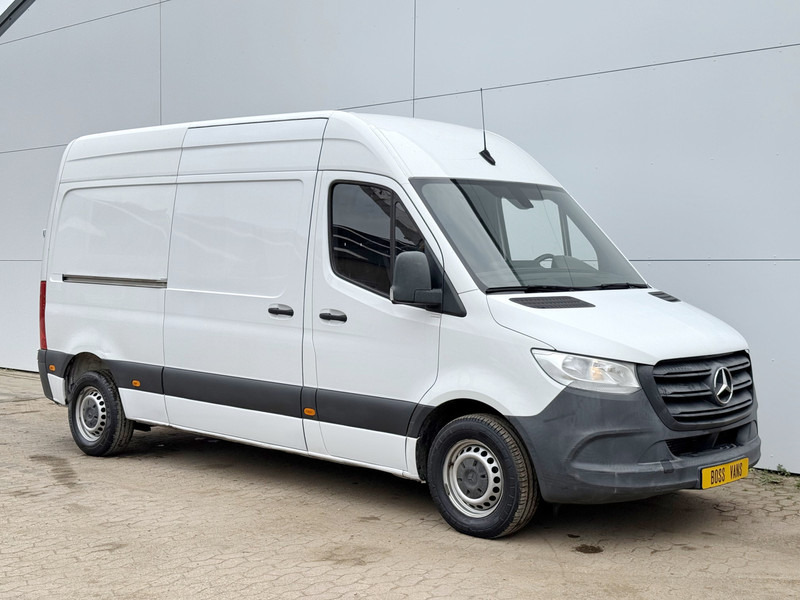 Mercedes-Benz Sprinter 311 CDI L2H2 AC Cruise Control Climate Control Euro 6 - Mali kombi: slika 4 Mercedes-Benz Sprinter 311 CDI L2H2 AC Cruise Control Climate Control Euro 6 - Mali kombi: slika 4