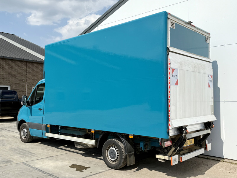 Mercedes-Benz Sprinter 314 2.2 CDI Automaat Laadklep Tachograaf Climate Control Cruise Control Carplay Meubelbak Bakwagen - Dostavno vozilo z zabojnikom: slika 2 Mercedes-Benz Sprinter 314 2.2 CDI Automaat Laadklep Tachograaf Climate Control Cruise Control Carplay Meubelbak Bakwagen - Dostavno vozilo z zabojnikom: slika 2