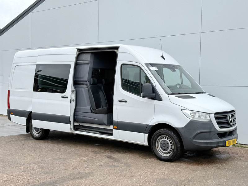 Mercedes-Benz Sprinter 319 1.9 CDI Automaat L3H2 Dubbele Cabine Mercedes ME MBUX Climate Control Camera Navigatie Trekhaak DOKA DC - Furgon, Dostavno vozilo z dvojno kabino: slika 5 Mercedes-Benz Sprinter 319 1.9 CDI Automaat L3H2 Dubbele Cabine Mercedes ME MBUX Climate Control Camera Navigatie Trekhaak DOKA DC - Furgon, Dostavno vozilo z dvojno kabino: slika 5