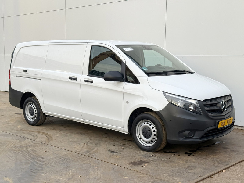 Mercedes-Benz Vito 116 1.9 CDI L2H1 Climate Control Cruise Control Camera Navigatie Stoelverwarming Parkeersensoren voor achter - Mali kombi: slika 4 Mercedes-Benz Vito 116 1.9 CDI L2H1 Climate Control Cruise Control Camera Navigatie Stoelverwarming Parkeersensoren voor achter - Mali kombi: slika 4