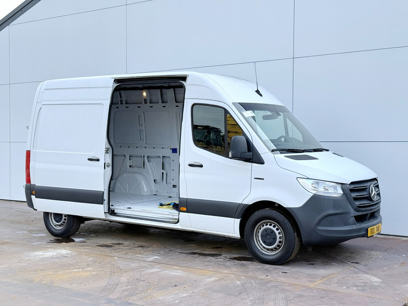 Mercedes-Benz eSprinter 312 L2H2 Elektrisch 41kWh 135km WLTP Climate Control Camera Stoelverwarming - Furgon, Električno dostavno vozilo: slika 5 Mercedes-Benz eSprinter 312 L2H2 Elektrisch 41kWh 135km WLTP Climate Control Camera Stoelverwarming - Furgon, Električno dostavno vozilo: slika 5