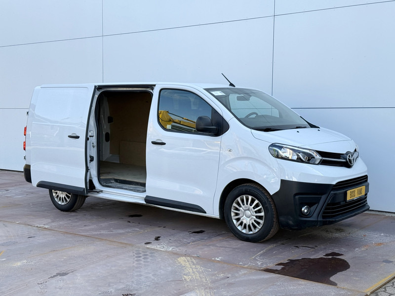 Toyota ProAce Long Worker 2.0 D4-D 145PK Climate Control Cruise Control Camera Parkeersensoren - Mali kombi: slika 5 Toyota ProAce Long Worker 2.0 D4-D 145PK Climate Control Cruise Control Camera Parkeersensoren - Mali kombi: slika 5