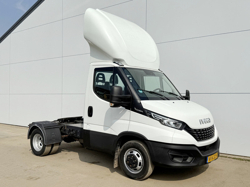Iveco Daily 40C16 Automaat 8.796 kg GCW BE-Trekker BE-Combi Airco Cruise Control - Vlačilec: slika 4 Iveco Daily 40C16 Automaat 8.796 kg GCW BE-Trekker BE-Combi Airco Cruise Control - Vlačilec: slika 4