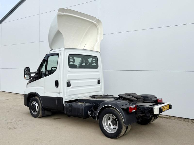 Iveco Daily 40C16 Automaat 8.796 kg GCW BE-Trekker BE-Combi Airco Cruise Control - Vlačilec: slika 2 Iveco Daily 40C16 Automaat 8.796 kg GCW BE-Trekker BE-Combi Airco Cruise Control - Vlačilec: slika 2