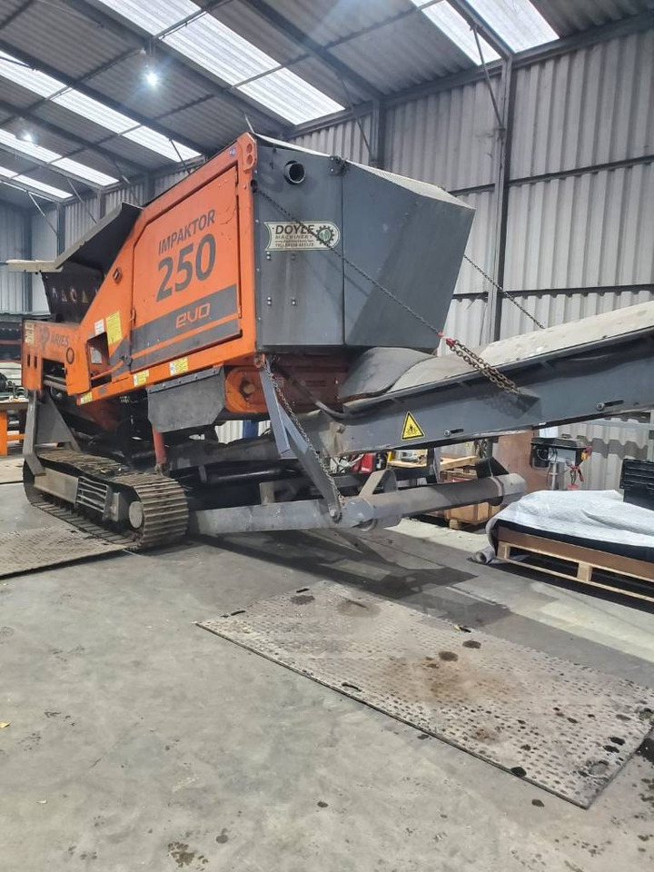 Arjes 250 Evo - Mobilni drobilec: slika 3 Arjes 250 Evo - Mobilni drobilec: slika 3