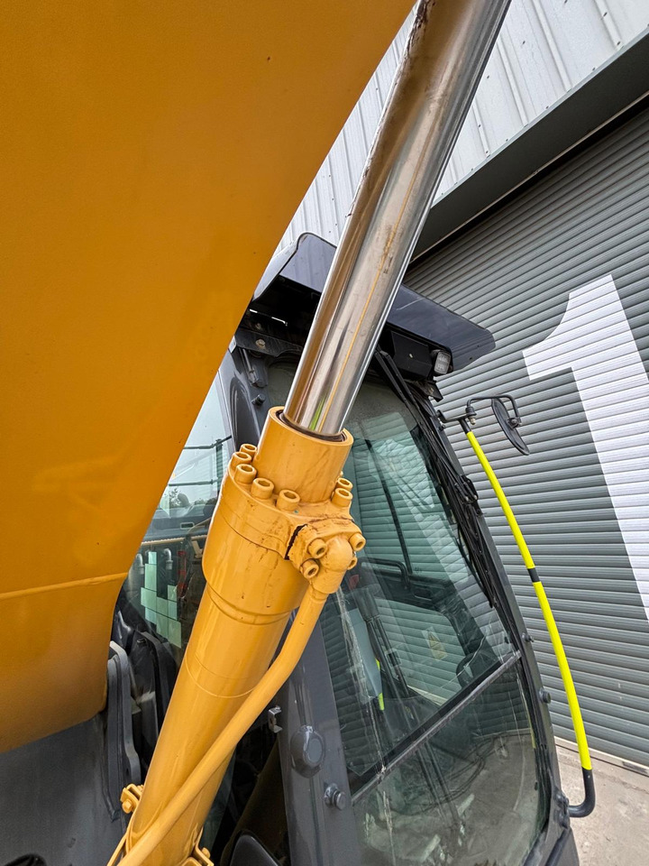 Bager goseničar Kobelco SK130LC-11: slika 15