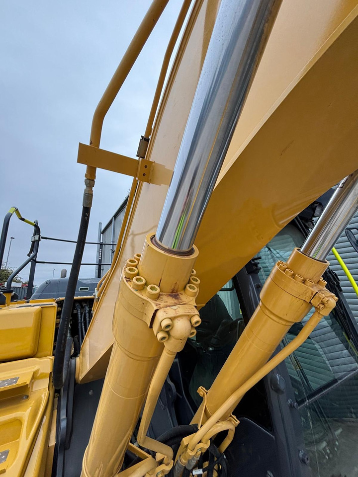 Bager goseničar Kobelco SK130LC-11: slika 14