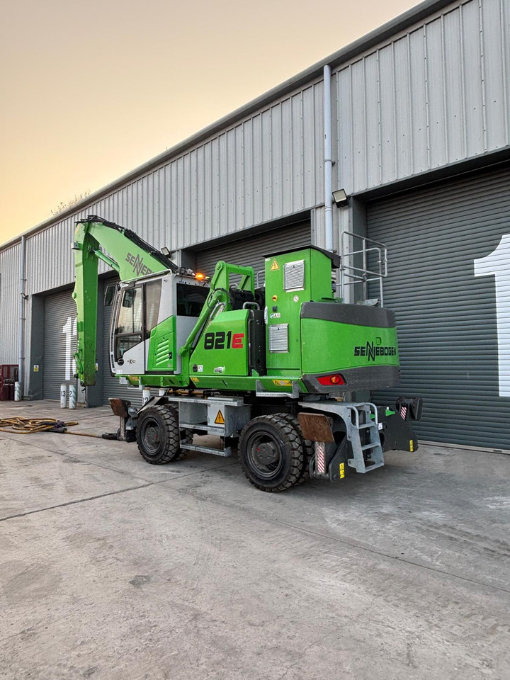 Sennebogen 821E Electric - Bager za prekladanje primarnih/ Sekundarnih surovin: slika 3 Sennebogen 821E Electric - Bager za prekladanje primarnih/ Sekundarnih surovin: slika 3