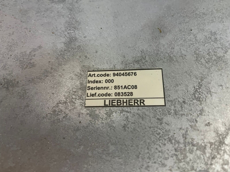 Liebherr - Kabina in notranjost: slika 4 Liebherr - Kabina in notranjost: slika 4