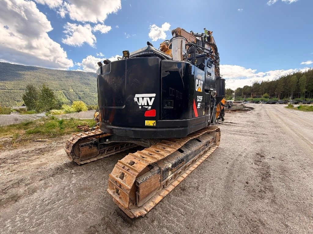 CAT 325 FL CR - Bager: slika 5 CAT 325 FL CR - Bager: slika 5