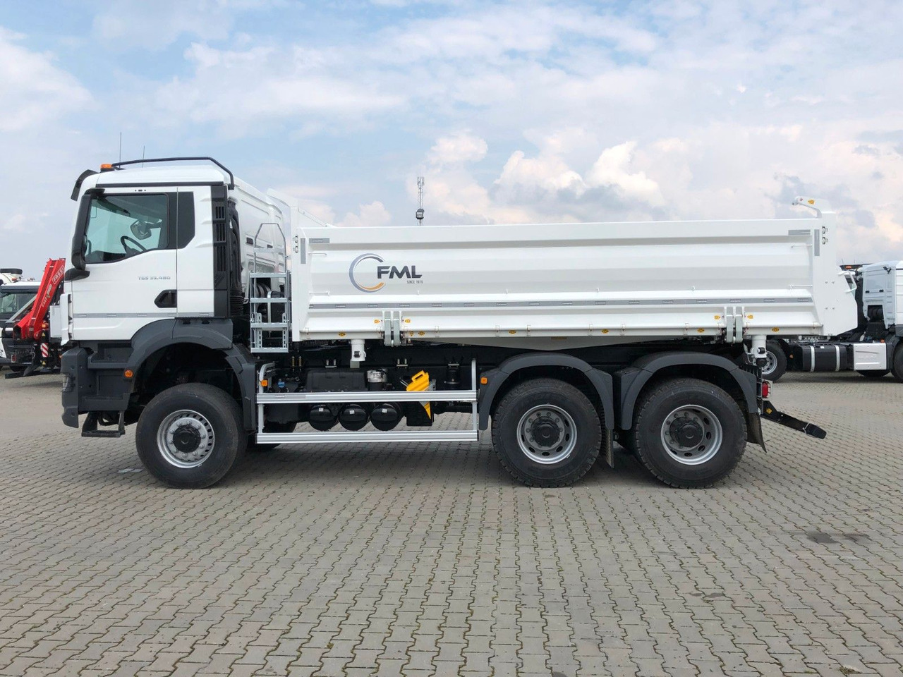 MAN TGS 33.480 6X6 FML Dreiseitenkipper - Tovornjak prekucnik: slika 4 MAN TGS 33.480 6X6 FML Dreiseitenkipper - Tovornjak prekucnik: slika 4