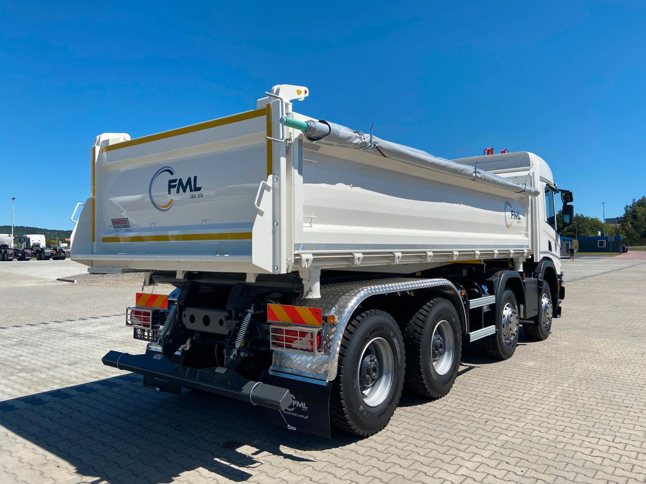 Scania P420 8x4 FML DREISEITENKIPPER - Tovornjak prekucnik: slika 5 Scania P420 8x4 FML DREISEITENKIPPER - Tovornjak prekucnik: slika 5