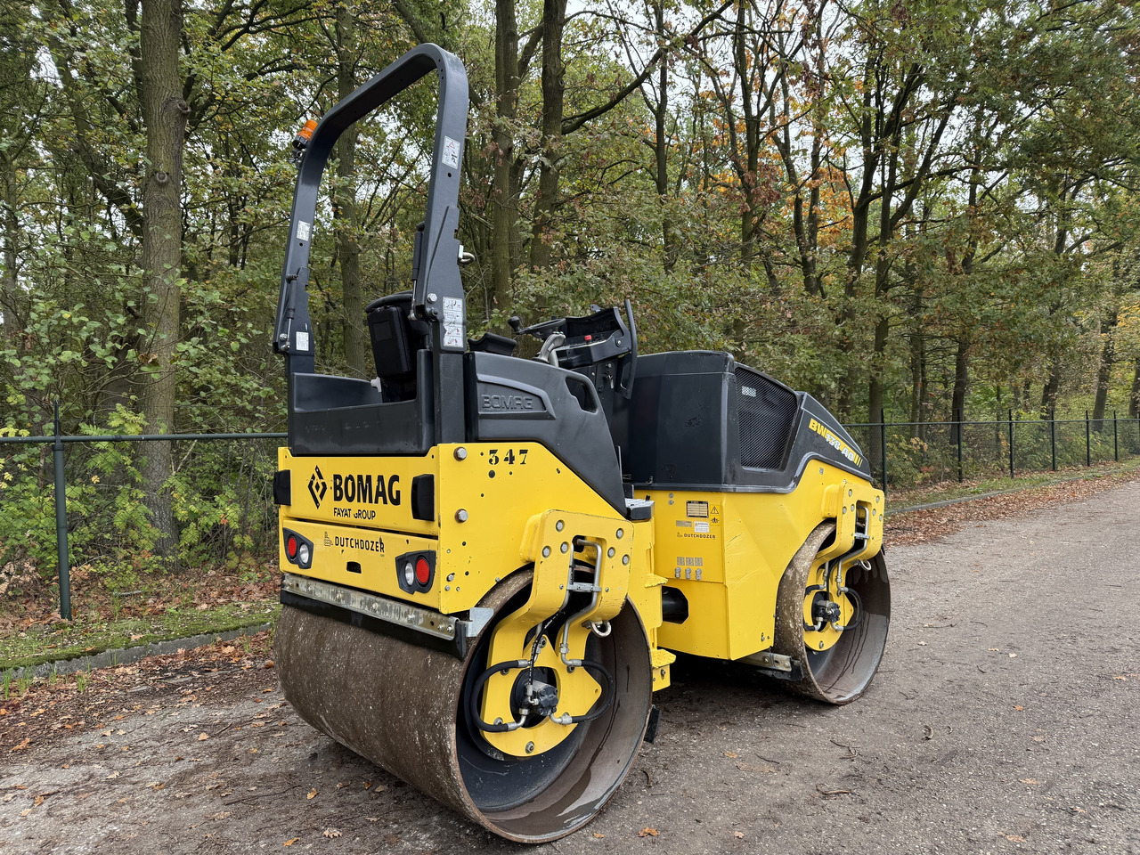 BOMAG BW138AD-5 - Kompaktor: slika 4 BOMAG BW138AD-5 - Kompaktor: slika 4