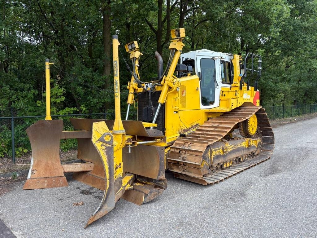 CAT D6T LGP V PAT Blade (Foldable) - Buldožer: slika 2 CAT D6T LGP V PAT Blade (Foldable) - Buldožer: slika 2