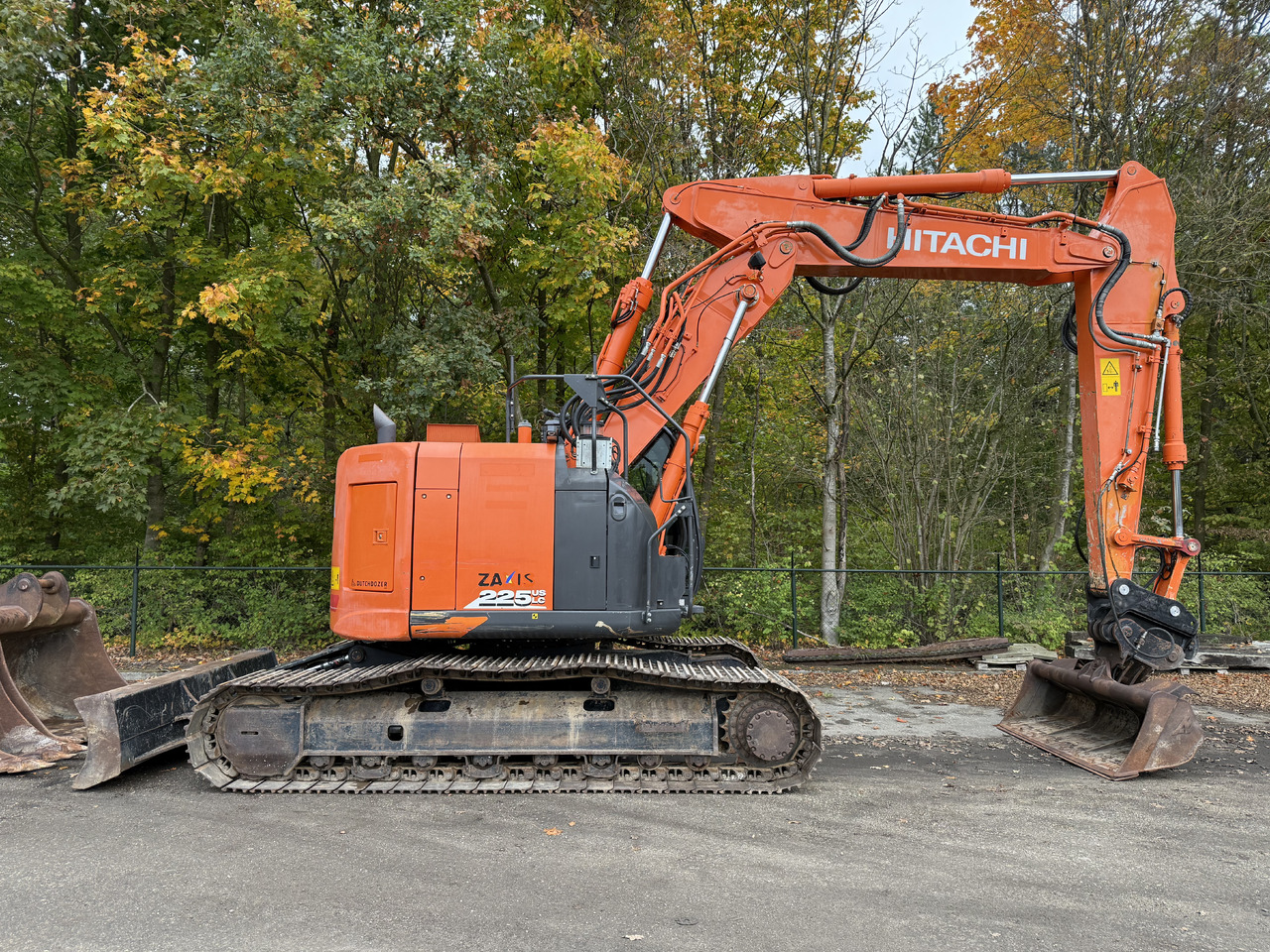 Hitachi ZX225USLC-6 - Bager goseničar: slika 5 Hitachi ZX225USLC-6 - Bager goseničar: slika 5