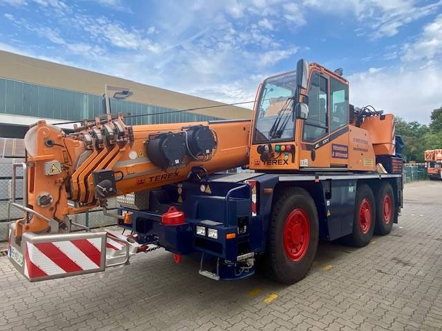 Terex Demag AC 40-1 - Avtodvigalo za vse namene: slika 2 Terex Demag AC 40-1 - Avtodvigalo za vse namene: slika 2