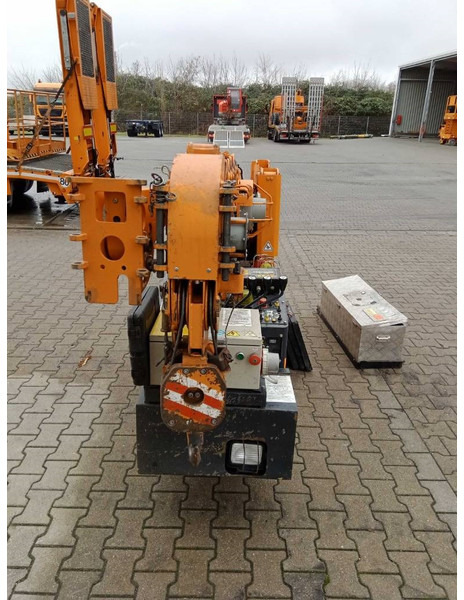 UNIC B-350 1 - Mini žerjav: slika 4 UNIC B-350 1 - Mini žerjav: slika 4