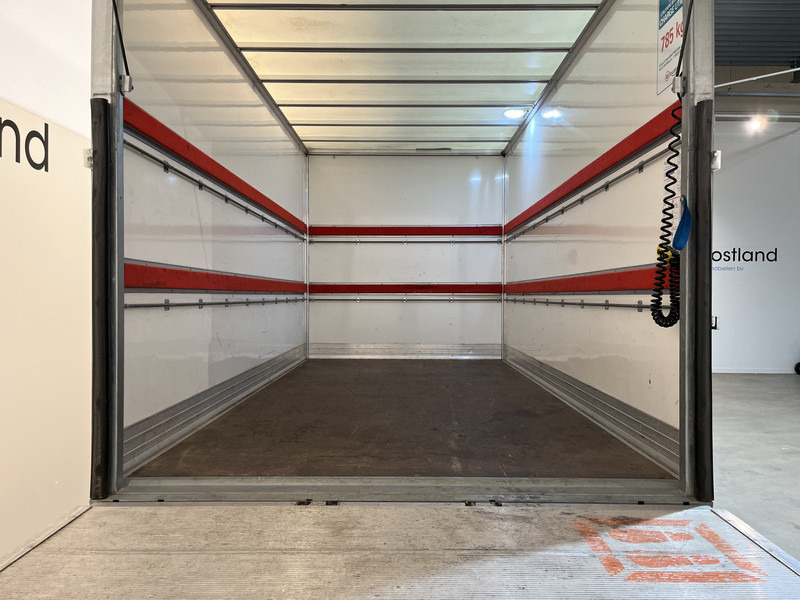 Ford Transit 2.0 TDCI L4 Trend RWD 130 PK Bakwagen / Sörensen Laadklep / Meubelbak / Euro 6 / Airco / Cruise Control / 3-Zits / 41.500 KM !! / BPM VRIJ !! - Dostavno vozilo z zabojnikom: slika 5 Ford Transit 2.0 TDCI L4 Trend RWD 130 PK Bakwagen / Sörensen Laadklep / Meubelbak / Euro 6 / Airco / Cruise Control / 3-Zits / 41.500 KM !! / BPM VRIJ !! - Dostavno vozilo z zabojnikom: slika 5