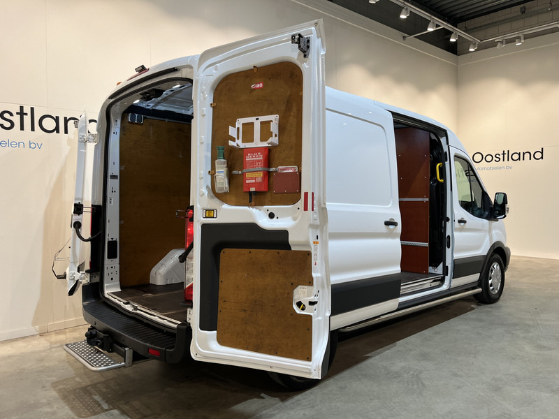 Ford Transit 350 2.0 TDCI L3H2 Trend 130 PK / Euro 6 / 220V / Airco / Cruise Control / Trekhaak / Camera - Furgon: slika 2 Ford Transit 350 2.0 TDCI L3H2 Trend 130 PK / Euro 6 / 220V / Airco / Cruise Control / Trekhaak / Camera - Furgon: slika 2
