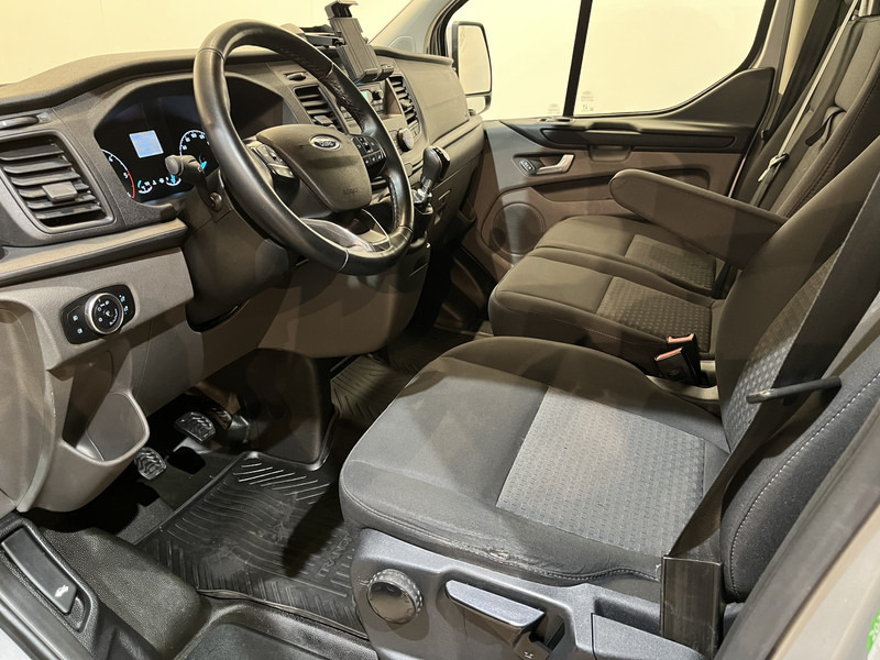 Mali kombi Ford Transit Custom 300 2.0 TDCI L2H1 Trend 130 PK Servicebus / Sortimo Inrichting / Euro 6 / Airco / Cruise Control / Klep / PDC / 3-Zits: slika 6