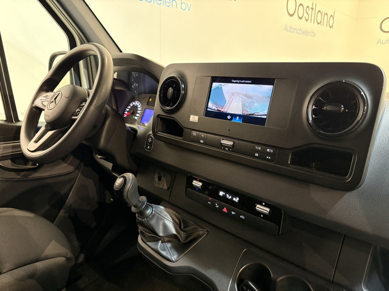 Mercedes-Benz Sprinter 311 CDI L2H2 / Euro 6 / Servicebus / Bott inrichting / 220V / Airco / Oprijplaat / Compressor / CarPlay / Camera / 85.395 KM !! - Furgon: slika 2 Mercedes-Benz Sprinter 311 CDI L2H2 / Euro 6 / Servicebus / Bott inrichting / 220V / Airco / Oprijplaat / Compressor / CarPlay / Camera / 85.395 KM !! - Furgon: slika 2