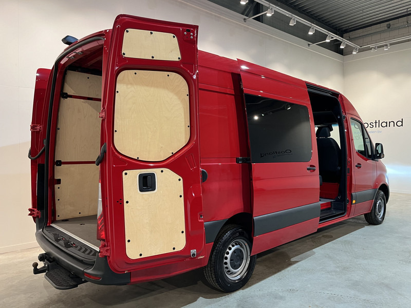 Mercedes-Benz Sprinter 317 CDI L3H2 DC Dubbel Cabine RWD Automaat / Euro 6 / Airco / Trekhaak 3500 KG / Cruise Control / Camera / CarPlay / Leder / 8.200 KM !! / BPM VRIJ !! - Furgon, Dostavno vozilo z dvojno kabino: slika 4 Mercedes-Benz Sprinter 317 CDI L3H2 DC Dubbel Cabine RWD Automaat / Euro 6 / Airco / Trekhaak 3500 KG / Cruise Control / Camera / CarPlay / Leder / 8.200 KM !! / BPM VRIJ !! - Furgon, Dostavno vozilo z dvojno kabino: slika 4