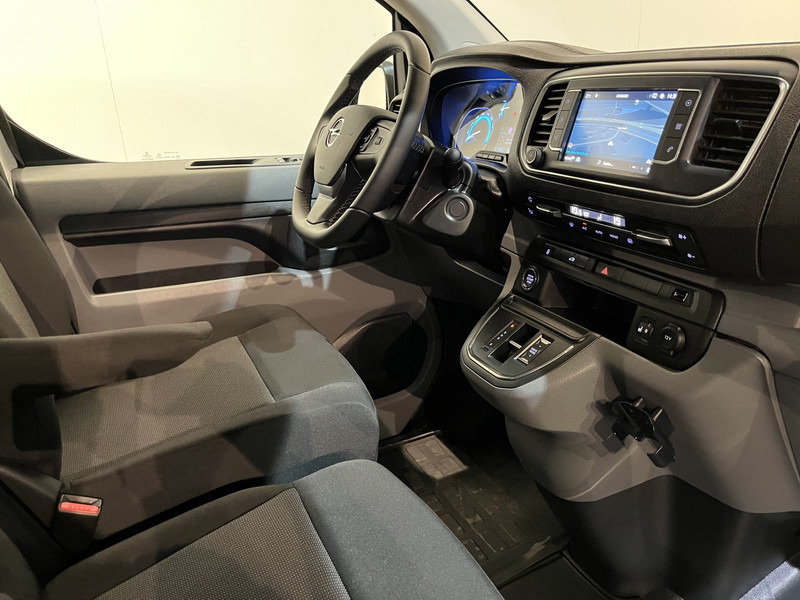 Opel Vivaro-e L2 75 kWh Servicebus / Sortimo Inrichting / 100% elektrisch !! / Airco / Cruise Control / CarPlay / Camera / Navigatie / 3-Zits / 3.800 KM !! - Mali kombi, Električno dostavno vozilo: slika 3 Opel Vivaro-e L2 75 kWh Servicebus / Sortimo Inrichting / 100% elektrisch !! / Airco / Cruise Control / CarPlay / Camera / Navigatie / 3-Zits / 3.800 KM !! - Mali kombi, Električno dostavno vozilo: slika 3