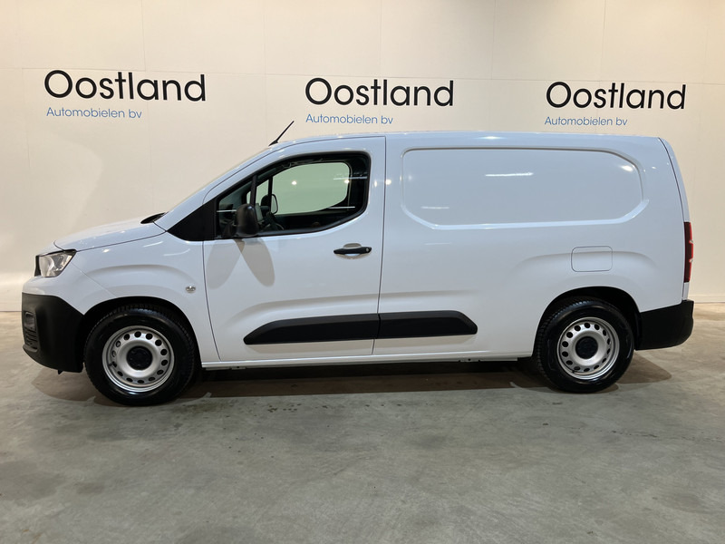 Peugeot e-Partner Premium Long 50 kWh / 100% Elektrisch / Airco / Cruise Control / PDC / Navigatie / CarPlay/ 2.500 KM !! - Mali kombi, Električno dostavno vozilo: slika 2 Peugeot e-Partner Premium Long 50 kWh / 100% Elektrisch / Airco / Cruise Control / PDC / Navigatie / CarPlay/ 2.500 KM !! - Mali kombi, Električno dostavno vozilo: slika 2
