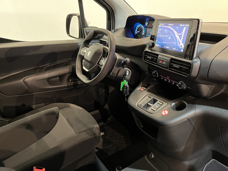 Peugeot e-Partner Premium Long 50 kWh / 100% Elektrisch / Airco / Cruise Control / PDC / Navigatie / CarPlay/ 2.500 KM !! - Mali kombi, Električno dostavno vozilo: slika 3 Peugeot e-Partner Premium Long 50 kWh / 100% Elektrisch / Airco / Cruise Control / PDC / Navigatie / CarPlay/ 2.500 KM !! - Mali kombi, Električno dostavno vozilo: slika 3