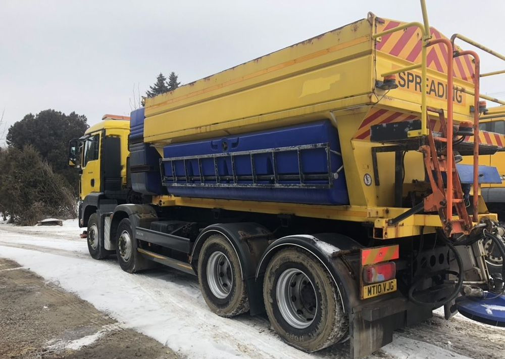 Komunalno/ Posebno vozilo, Tovornjak MAN TGS 32.360 8x4 piaskarka solarka schmidt euro5 pług: slika 6 Komunalno/ Posebno vozilo, Tovornjak MAN TGS 32.360 8x4 piaskarka solarka schmidt euro5 pług: slika 6