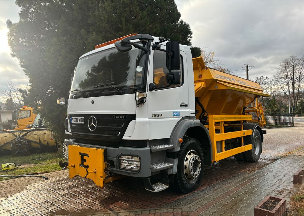 Mercedes-Benz Axor 4x2 piaskarka solarka econ schmidt 1824 e5 - Vozilo za zimsko službo: slika 1 Mercedes-Benz Axor 4x2 piaskarka solarka econ schmidt 1824 e5 - Vozilo za zimsko službo: slika 1