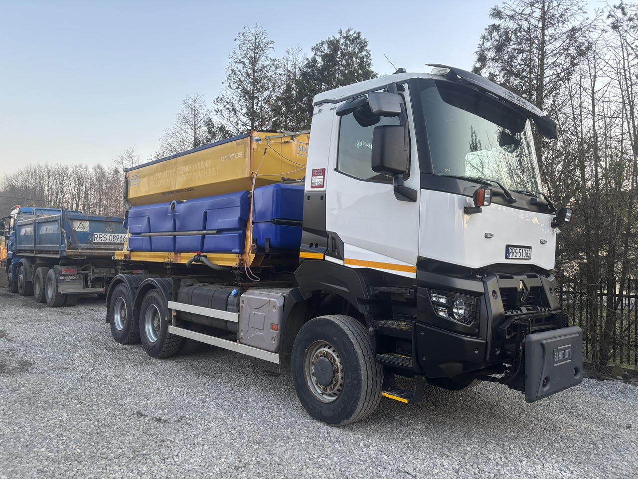 RENAULT K380 6x6 K380 6x6 SCHMIDT STRATOS III GRITTER/SPREADER PLOUGH - Vozilo za zimsko službo: slika 1 RENAULT K380 6x6 K380 6x6 SCHMIDT STRATOS III GRITTER/SPREADER PLOUGH - Vozilo za zimsko službo: slika 1
