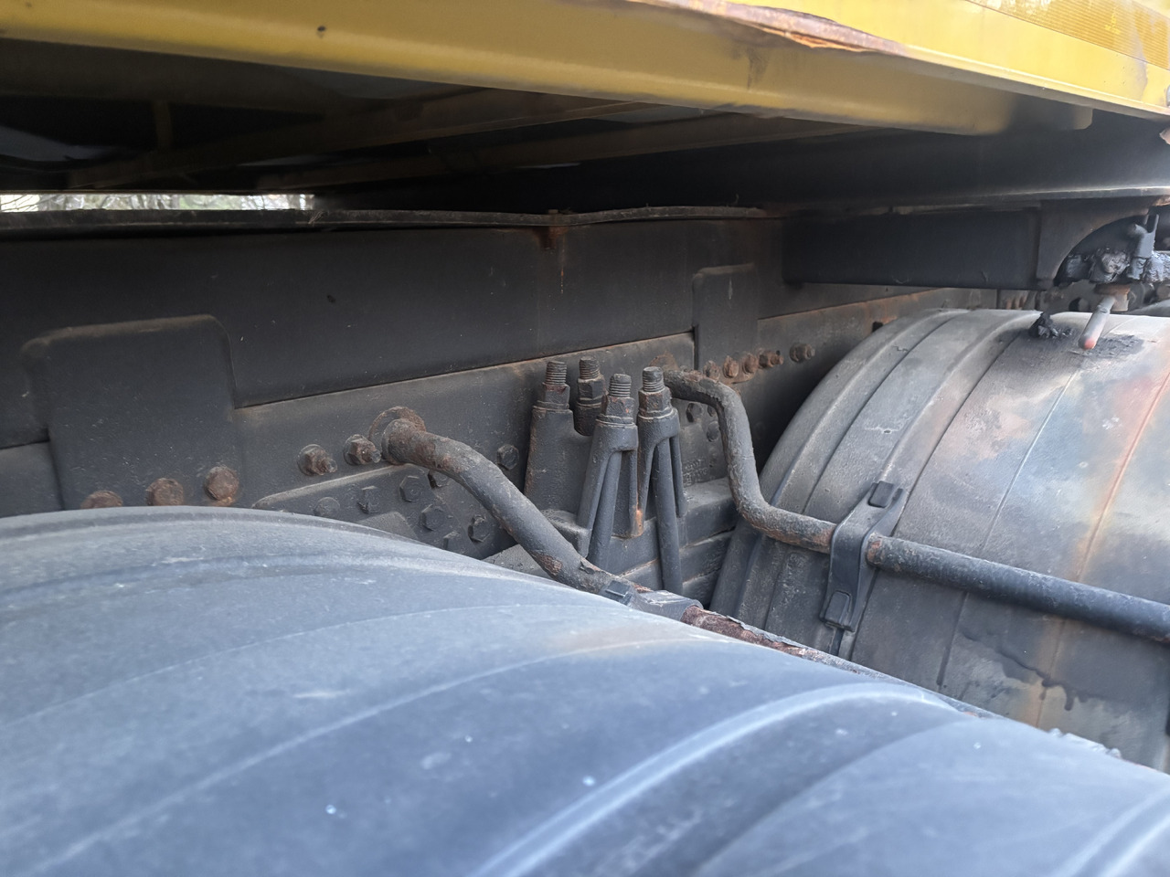 RENAULT K380 6x6 K380 6x6 SCHMIDT STRATOS III GRITTER/SPREADER PLOUGH - Vozilo za zimsko službo: slika 5 RENAULT K380 6x6 K380 6x6 SCHMIDT STRATOS III GRITTER/SPREADER PLOUGH - Vozilo za zimsko službo: slika 5